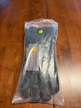 NWT 3M Thinsulate Black Men's Insulated Leather Work Gloves